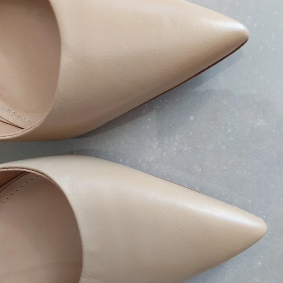 Schutz Women's Tan Leather Pumps - Picture 3 of 7